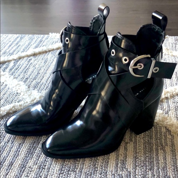 Zara patent booties with crisscross buckles - Picture 3 of 6
